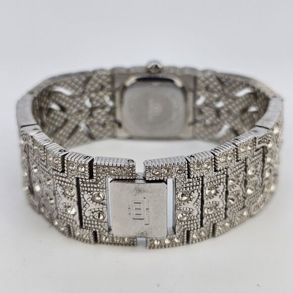 Jennifer Lopez Women Watch 20MM Crystal Accent Gray Dial Bracelet 6\